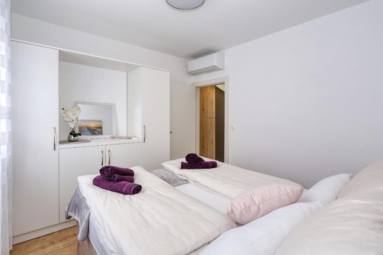 Luxury Apartment Isabell Zaton  Eksteriør bilde