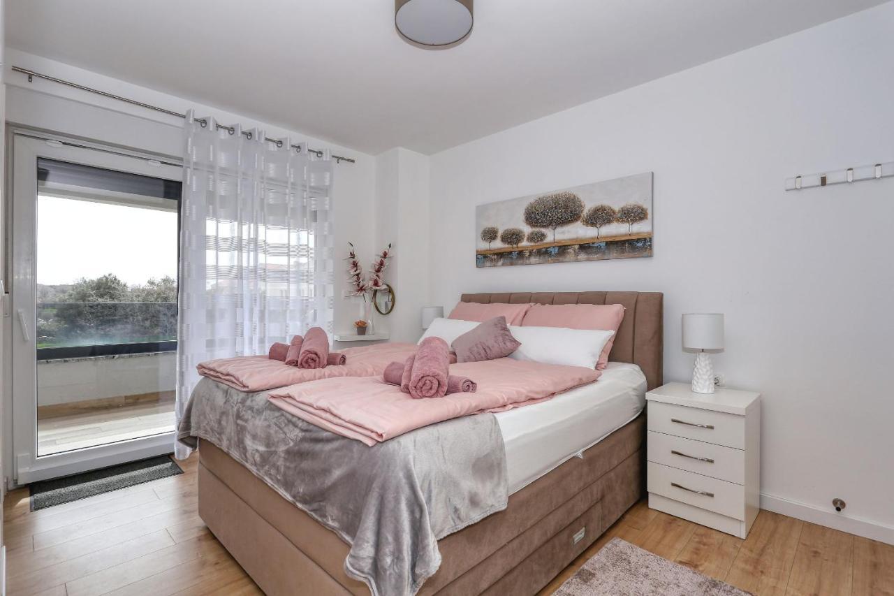 Luxury Apartment Isabell Zaton  Eksteriør bilde