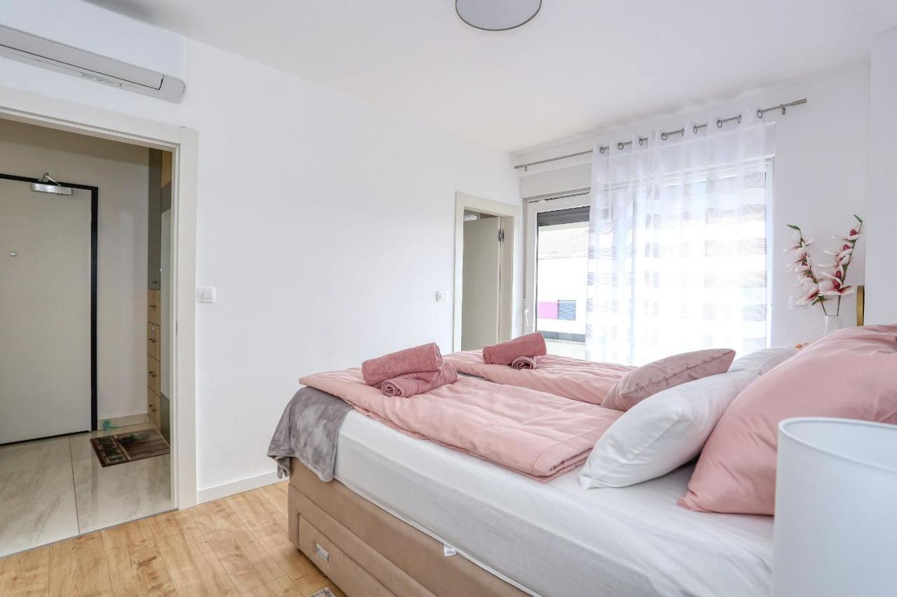 Luxury Apartment Isabell Zaton  Eksteriør bilde